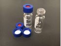 Picture of Chromatography 2ml clear glass vial with 9mm screw thread and Black cap with PTFE/Sil septa MSV923-C(100) 